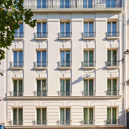 Hotel Mercure Butte Montmartre Basilique