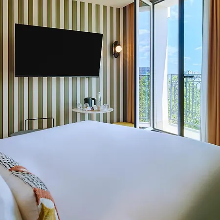 Mercure Butte Montmartre Basilique Hotel