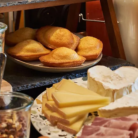 Mercure Butte Montmartre Basilique Hotel Paris