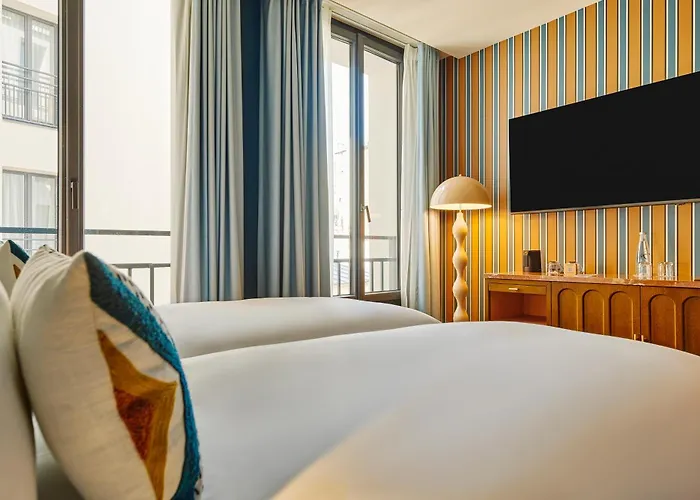 Mercure Butte Montmartre Basilique فندق 4*