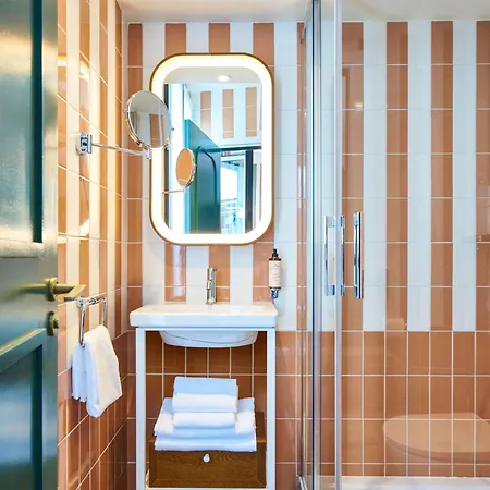 Ibis Sacré Coeur 18ème Hotel 4*