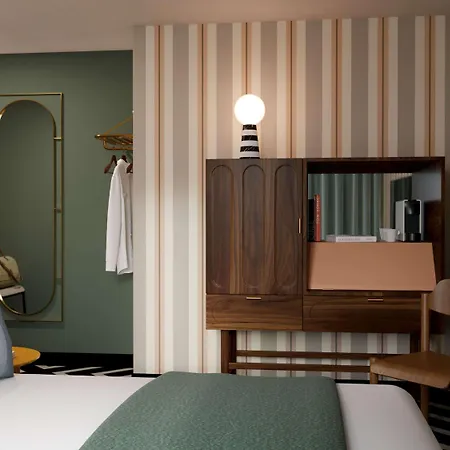 Hotel Mercure Butte Montmartre Basilique Paris