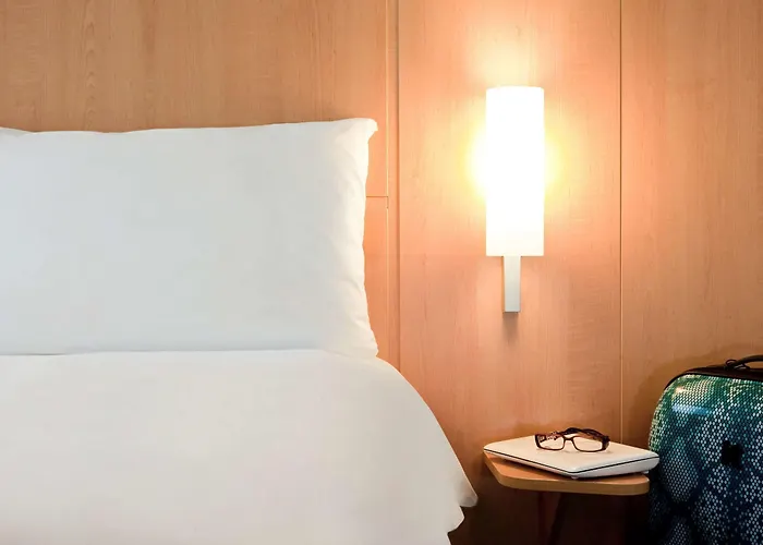 Ibis Sacré Coeur 18ème Hotel 4*