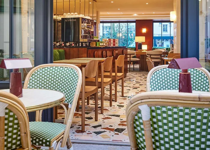 Ibis Sacré Coeur 18ème