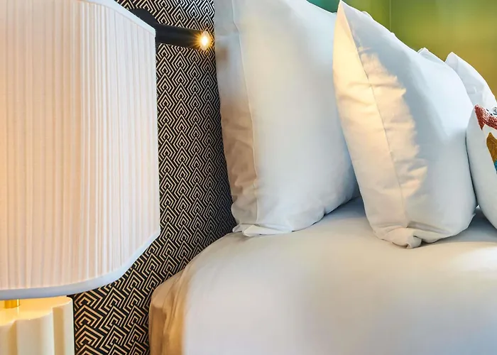 Ibis Sacré Coeur 18ème 4*