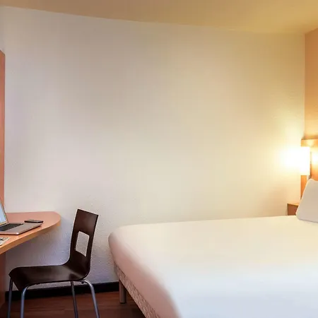 호텔 Mercure Butte Montmartre Basilique 4*