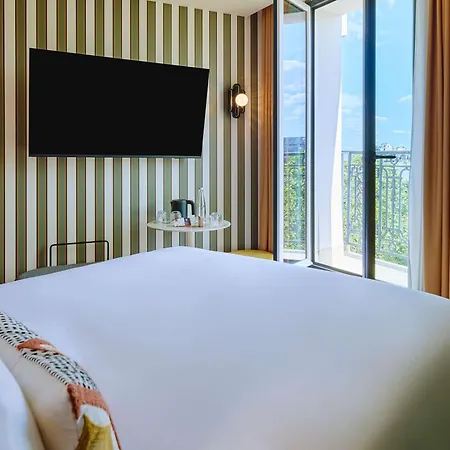 Hotel Mercure Butte Montmartre Basilique Paris